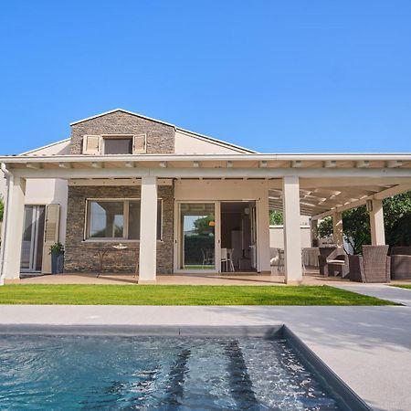 Villa Sicilia لاسكاري المظهر الخارجي الصورة